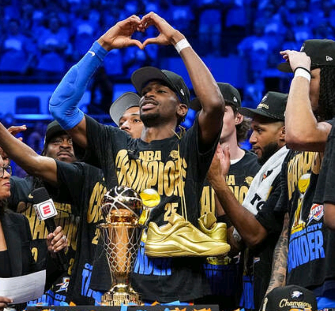 国际比赛日突围战来临,萨克拉门托国王围绕NBA总决赛复出首秀,赛场秩序良好,年轻球员得到机会的简单介绍星空体育登录入口