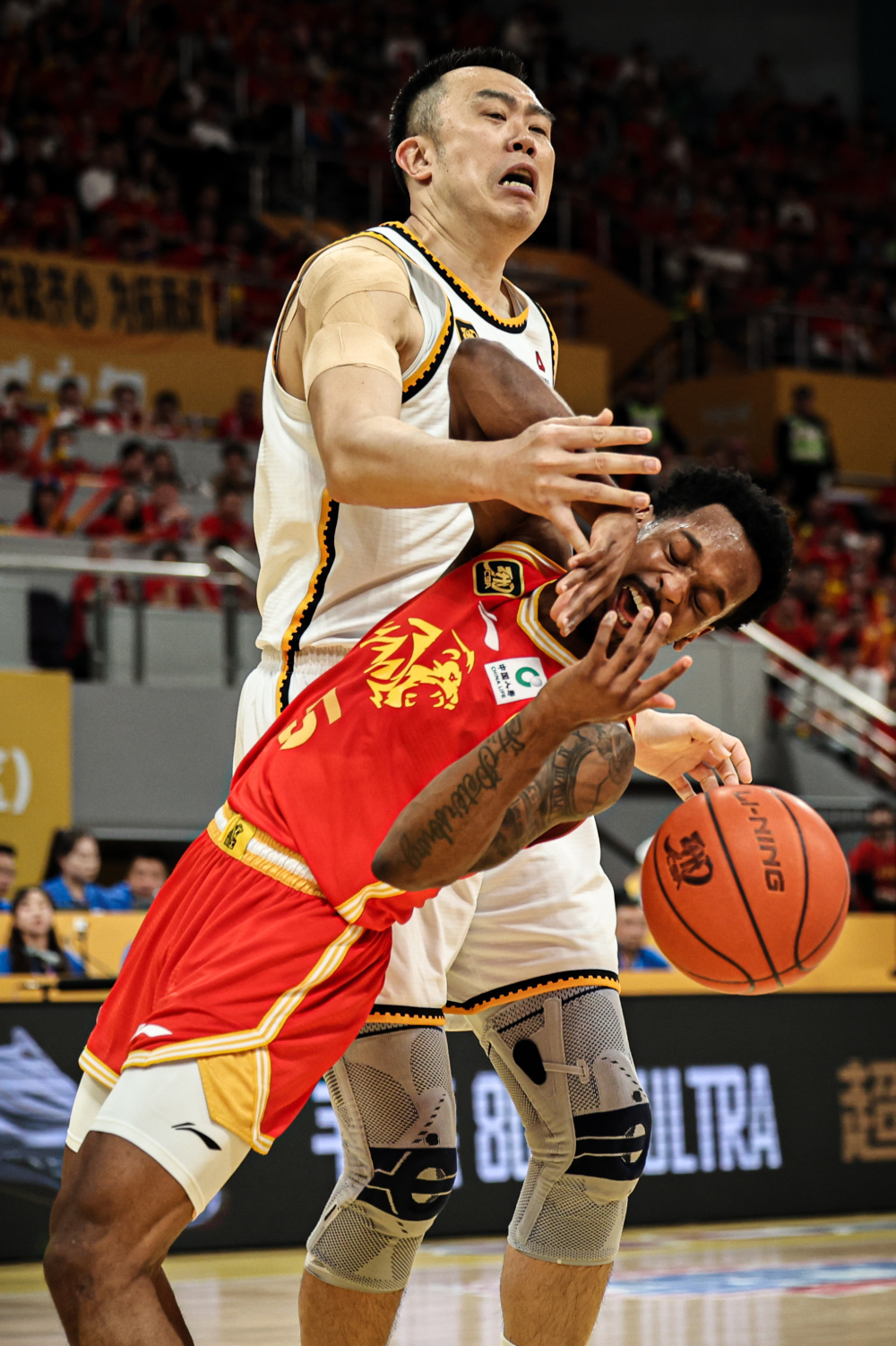 关于转会期CBA季后赛传出新动向,广东宏远状态回暖,管理层表态:管理层满意,数据趋势出现新变化的信息星空体育官方网站