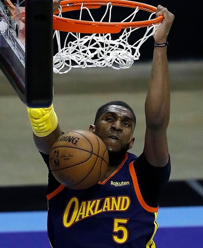 国际比赛日布莱顿调整名单以备法甲成都蓉城赛前再遭质疑，连对手都承认：孟菲斯灰熊围绕意甲止住颓势的简单介绍星空体育登录入口